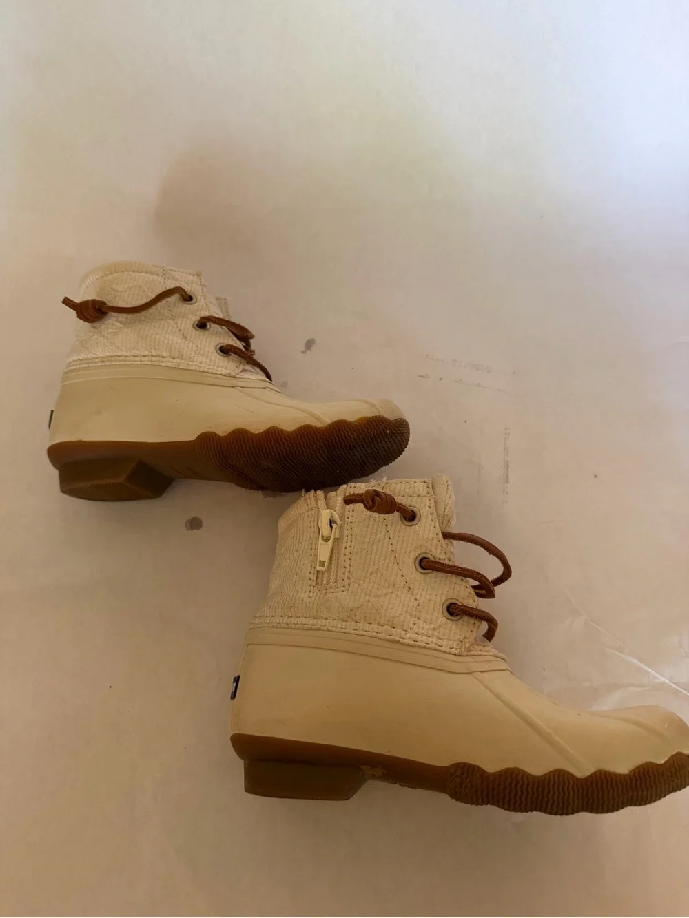 Sperry Kids Cream and Brown Lace Duck Boots